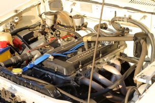 18R-GU in an RN41 Hilux